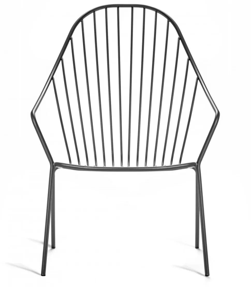 Amitha Lounge Di Gaber, Realizzata In Metallo Verniciato Per L'Outdoor, Interamente In Italia.