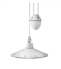 Asti Saliscendi, Con Fili Di Diversi Colori Sul Paraluce