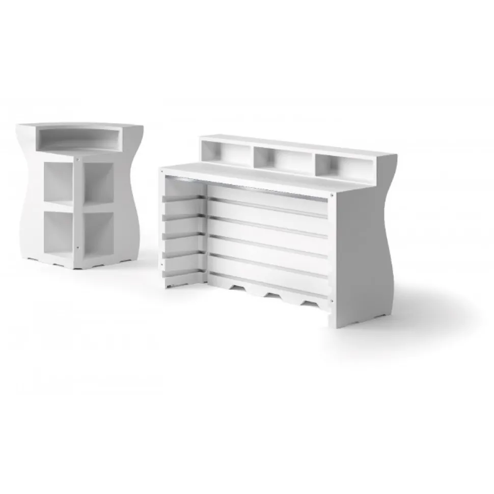 Bartolomeo Desk, Il Bancone Bar Di Plust, Realizzato Interamente In Italia In Polietilene Rinforzato In Acciaio.