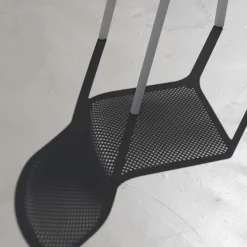 Bit Sedia Impilabile Colorata In Polipropilene Per Interni Ed Esterni