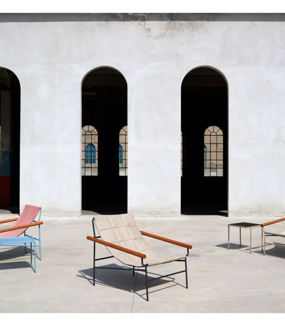 Chaise-Lounge Dress Code Glam Di Scab, Progettata E Realizzata In Italia Per L'Uso Outdoor, Certificata Catas.