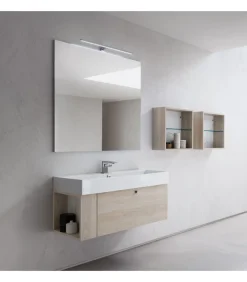 Composizione Bagno Del Gruppo B201 Di Compab, Realizzata Interamente In Italia.