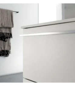 Composizione Per Il Bagno Bd001 Di Compab, Progettata E Realizzata In Italia.