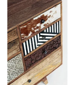 Dhaval 7C Cassettiera