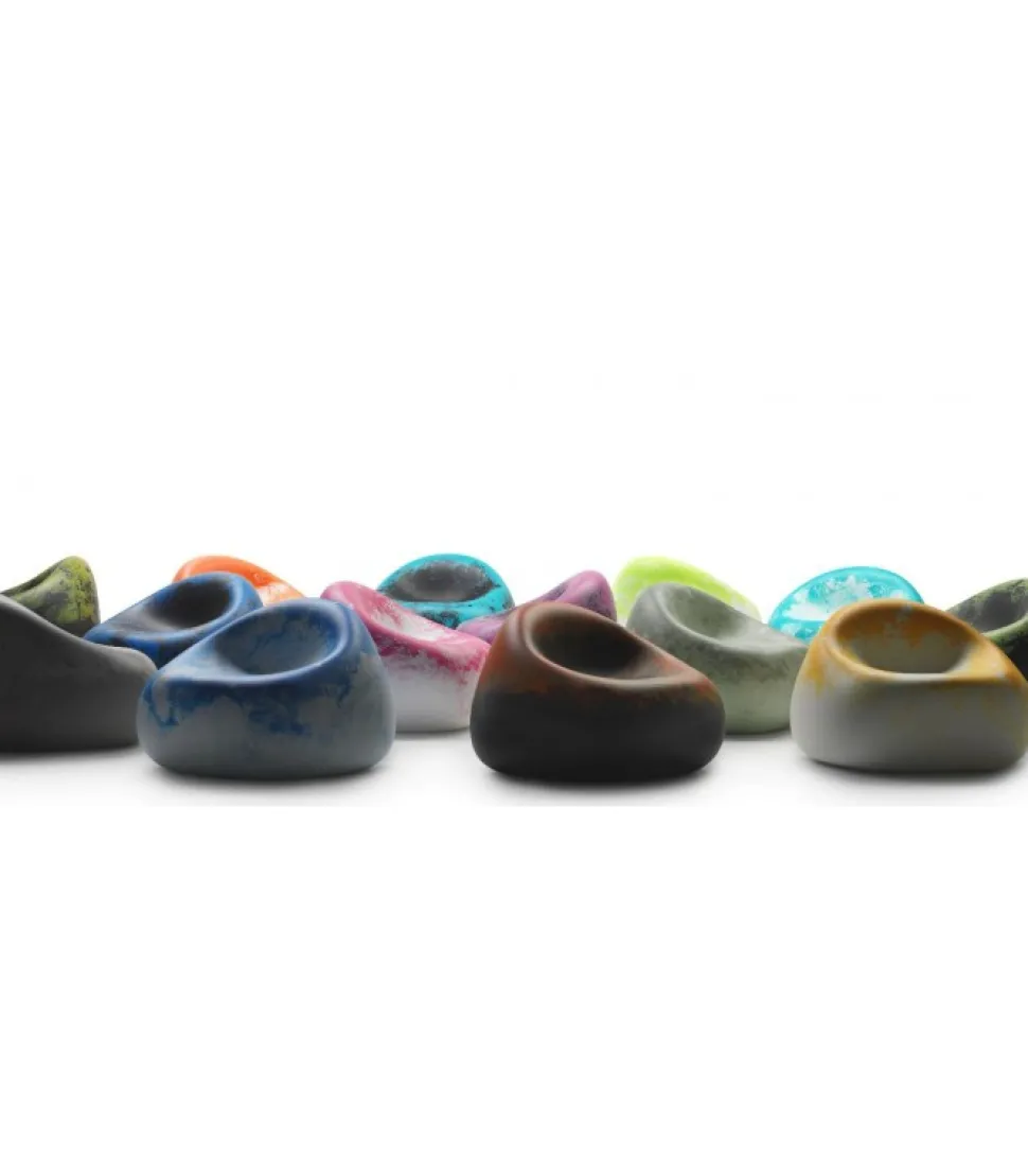 Fioriera In Polietilene Per L'Outdoor, Realizzata In Italia Da Plust.