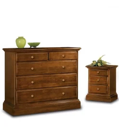 Gruppo Dama Composto Da Como E Due Comodini In Noce