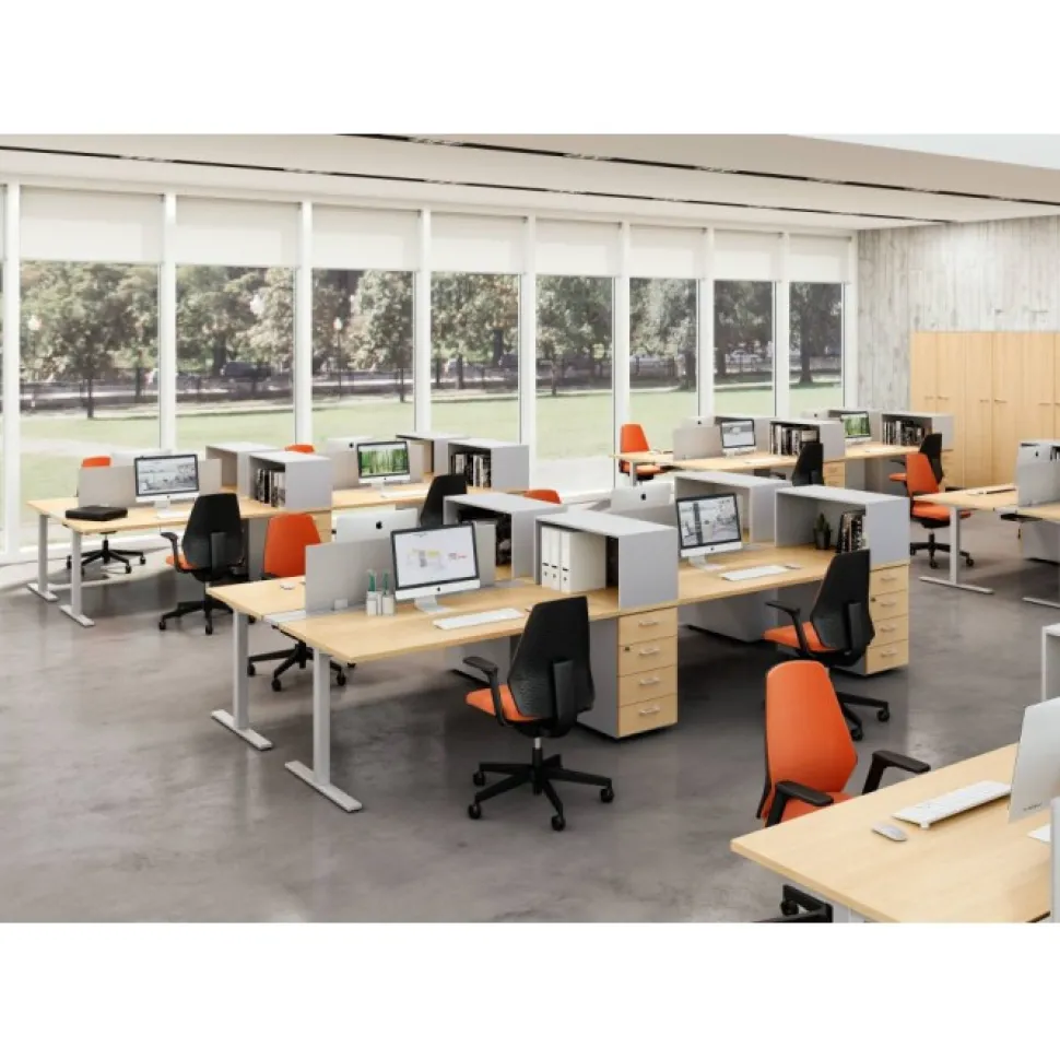 Idea Tube Scrivania Con Struttura In Metallo E Piano In Laminato Di Molti Colori