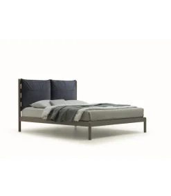 Letto Di Design Espero, Con Cuscini