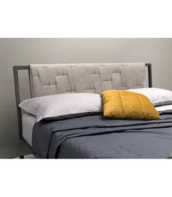 Letto Frame Con Struttura In Metallo Colorato E Testiera Personalizzabili