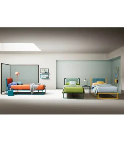 Letto Frame Con Struttura In Metallo Colorato E Testiera Personalizzabili