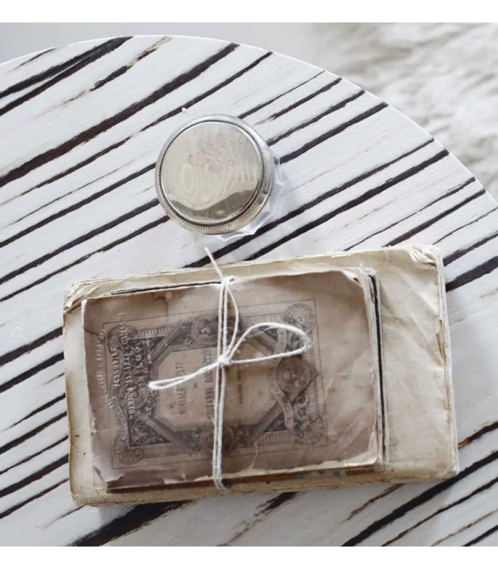 Letto Hug 01 Lines H27, Con Tessuti Sfoderabili.