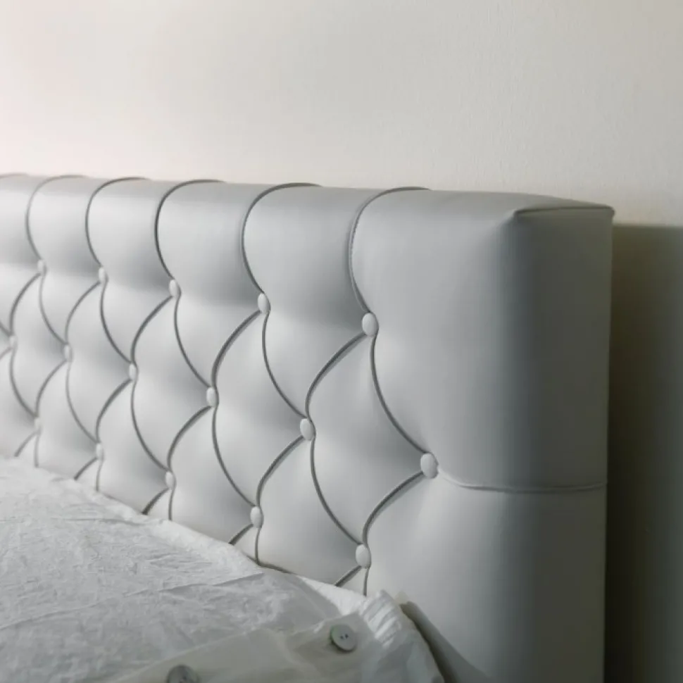 Letto Imbottito Carlotta Con Contenitore