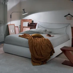 Letto Imbottito Corinne Con Contenitore
