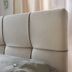 Letto Imbottito Malika Con Contenitore