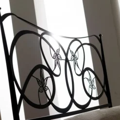 Letto In Ferro Matrimoniale Virginia, Con Pediera O Giroletto