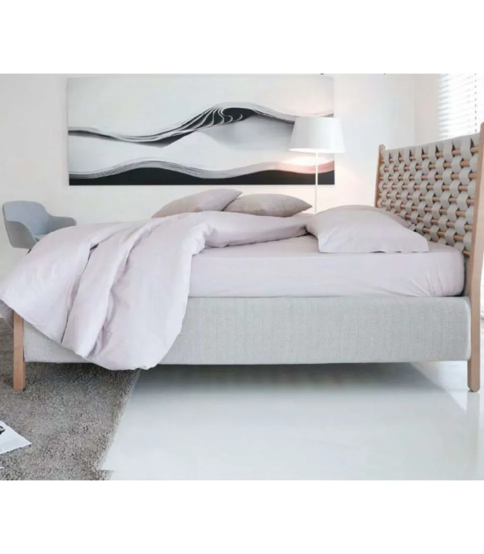 Letto Joe Con Struttura In Legno.