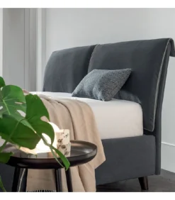 Letto River, Imbottito E Rivestito.