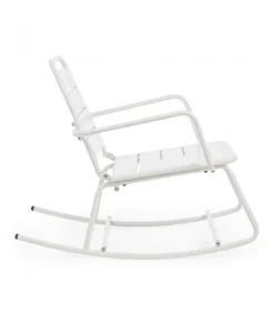 Lillian Poltrina A Dondolo