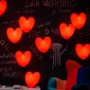 Love, Lampada A Parete A Forma Di Cuore