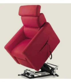 Mila, Poltrona Relax Made In Italy, In Tessuto O Pelle, E Un Dispositivo Medico Classe 1 Con Struttura In Ferro.