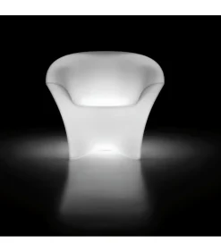 Poltrona Ohla In Polietilene Per Outdoor. Realizzata Interamente In Italia Da Plust.