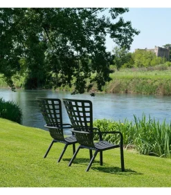 Poltrona Reclinabile In Polipropilene Colorato