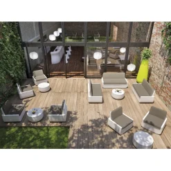 Realizzato In Polietilene Con Piano In Hpl, Ottimo Per L'Uso Outdoor, Certificato Catas.