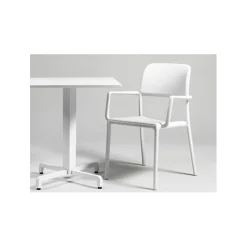 Riva, Sedia Con Braccioli Indoor Ed Outdoor