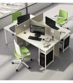 Scrivania A Tre Posti Per Uffici