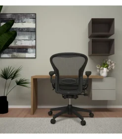 Scrivania Con Cassettiera E Librerie In Metallo