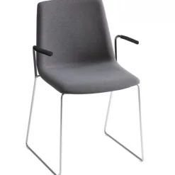 Sedia Akami Ss Imbottita Con Braccioli