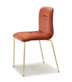 Sedia Alice Pop Di Scab, Con Seduta Imbottita E Rivestita E Gambe In Metallo Verniciato.