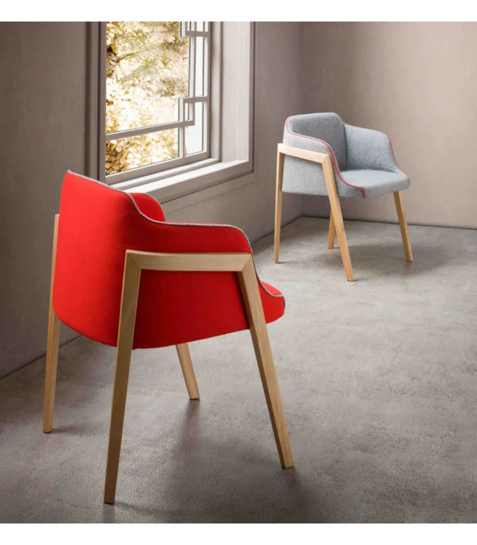 Sedia Chevalet Bl Con Ampia Seduta.