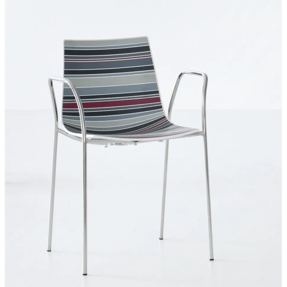 Sedia Con Braccioli Colorfive Tb Tinte E Decori Che Sembrano Dipinti