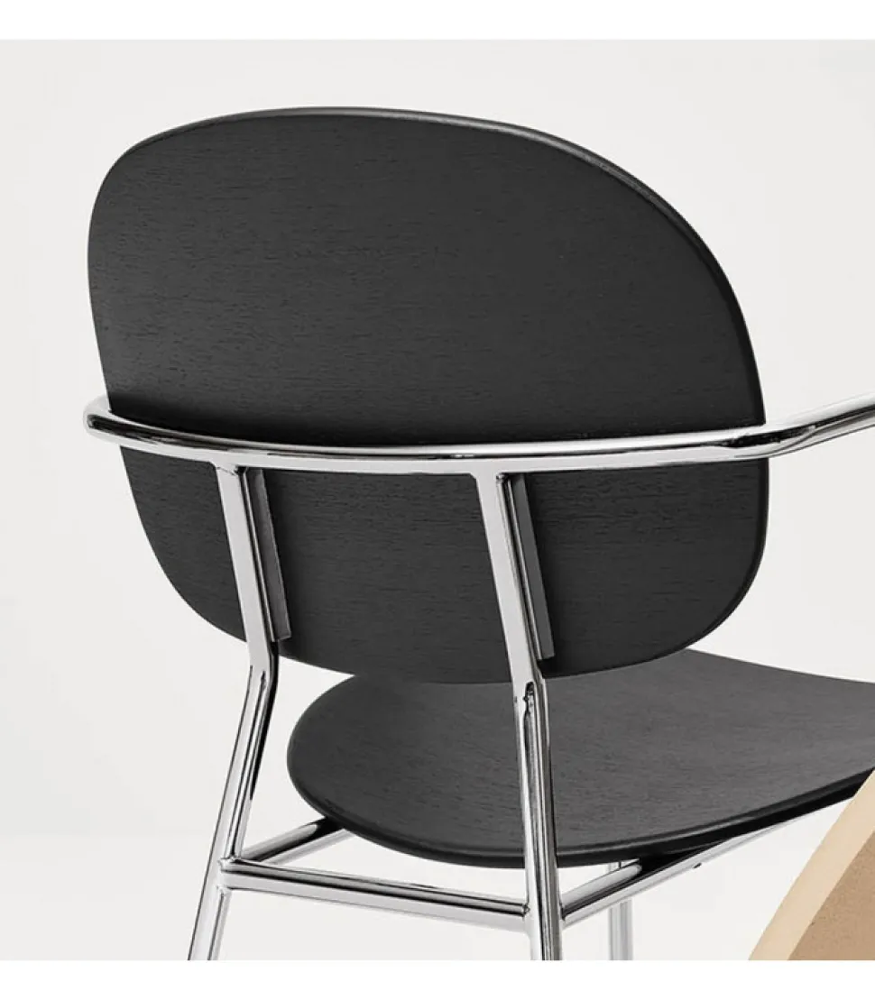 Sedia Con Braccioli In Acciaio Colorato