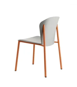 Sedia Finn, Prodotta In Italia Con Materiali Realizzati In Italia Da Scab.