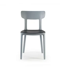 Sedia In Polipropilene Colorato