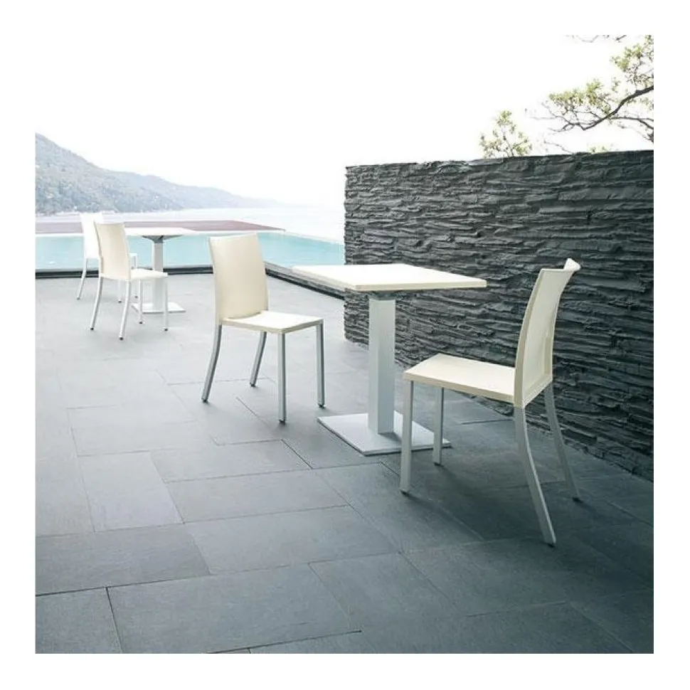 Sedia Liberty In Tecnopolimero E Gambe In Alluminio Anodizzato