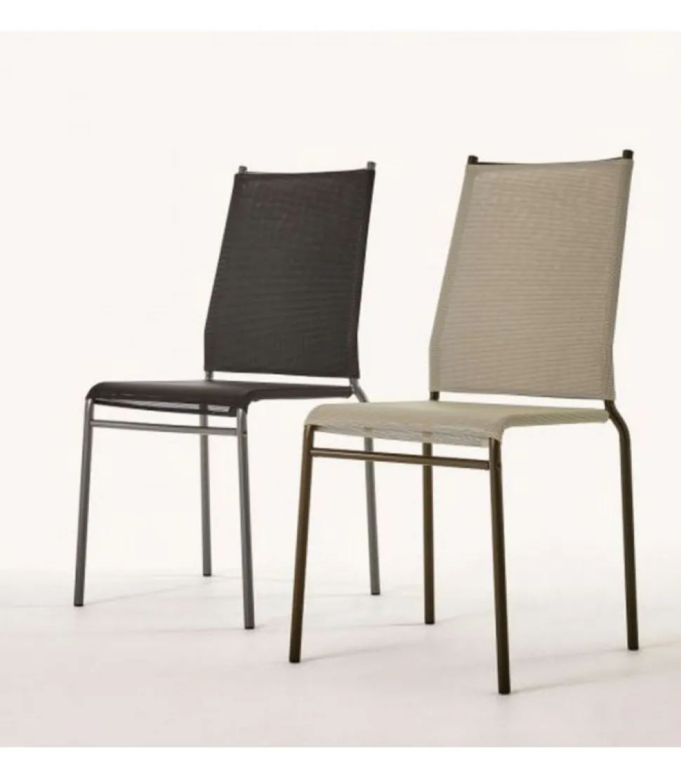 Sedia Liu Alta Outdoor, Con Struttura Realizzata Per Il Giardino.