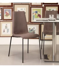 Sedia Mannequin Pop, Progettata E Realizzata In Italia Da Scab, Con Materiali Italiani.