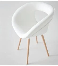 Sedia Moema 75Bl Con Gambe In Legno Di Faggio.