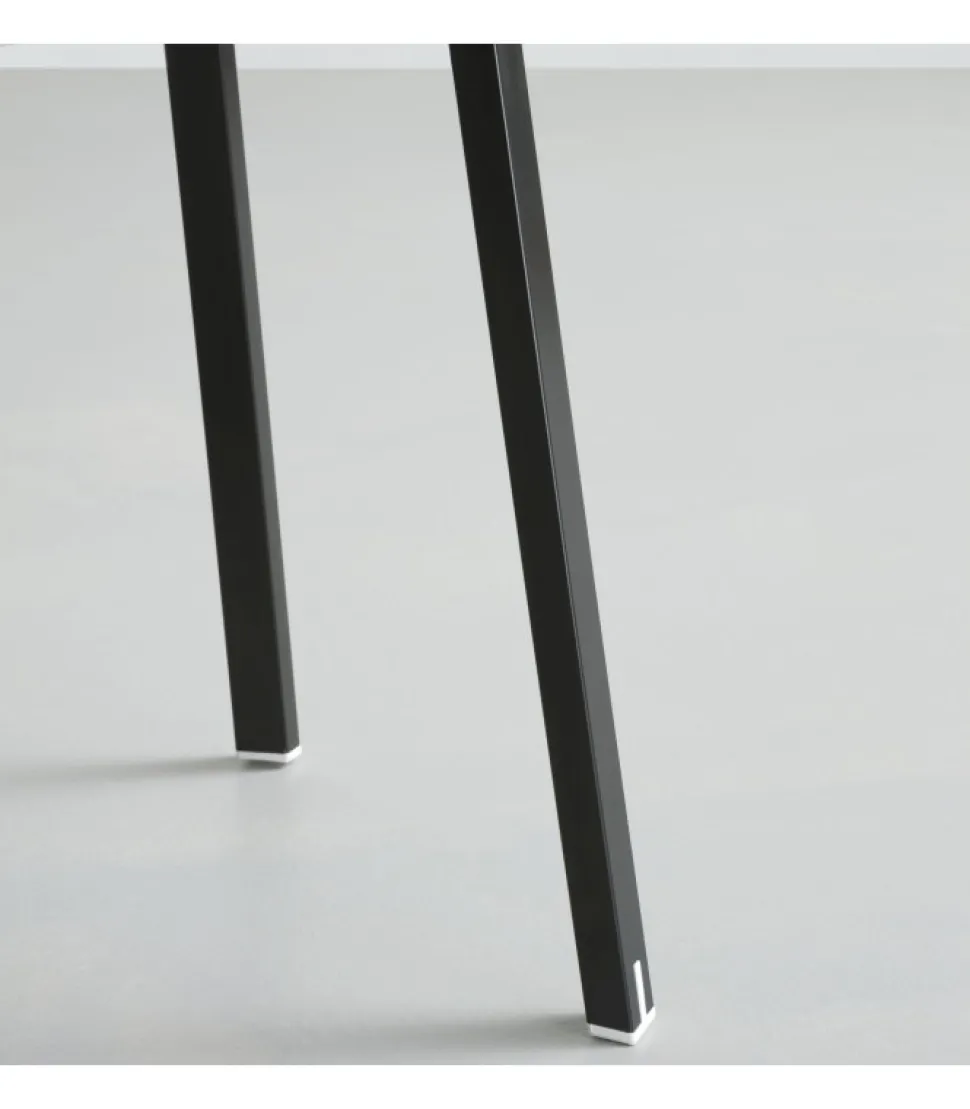 Sedia More Con Struttura In Metallo A 4 Gambe.