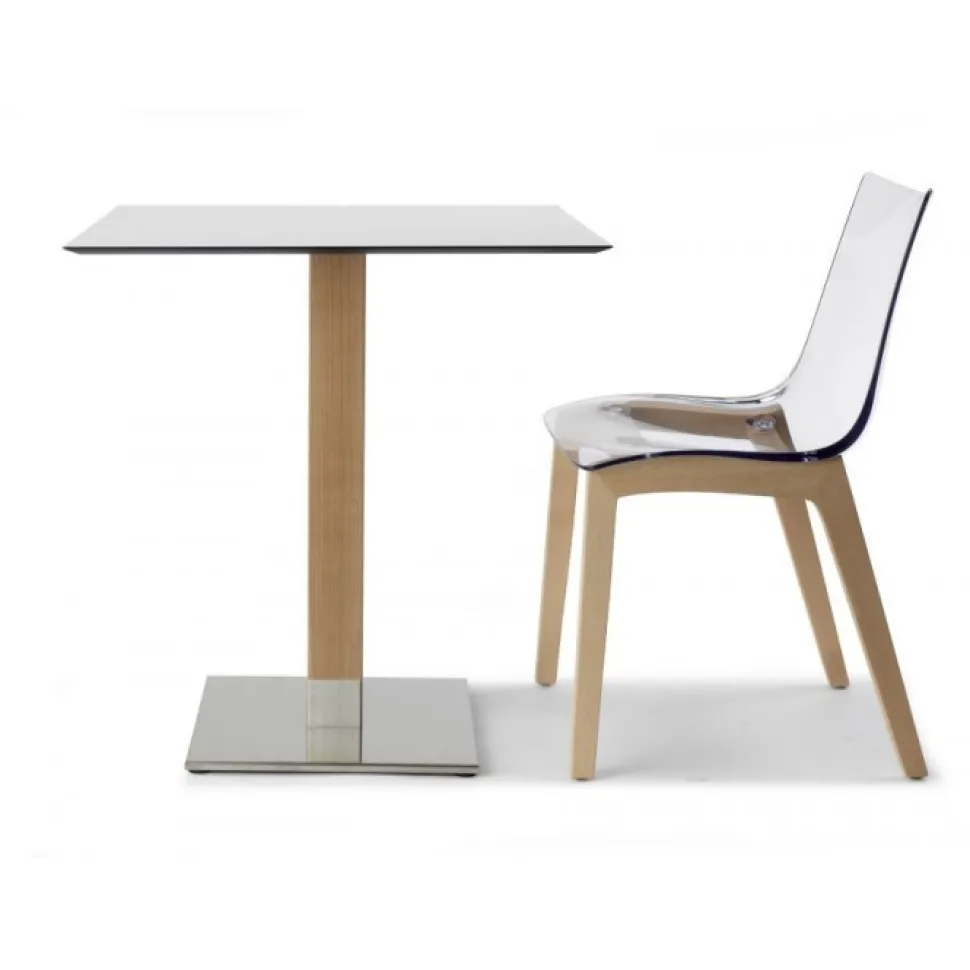 Sedia Natural Zebra Di Scab. Scegli Tu Il Colore Della Scocca In Policarbonato E Delle Gambe In Faggio.