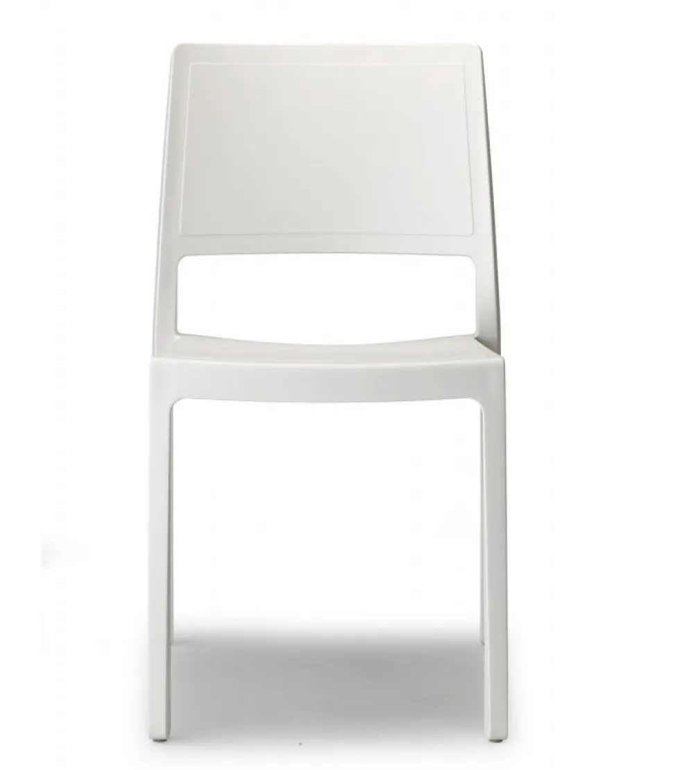 Sedia Per L'Outdoor Kate Di Scab. Realizzata In Italia E Certificata Da Catas.