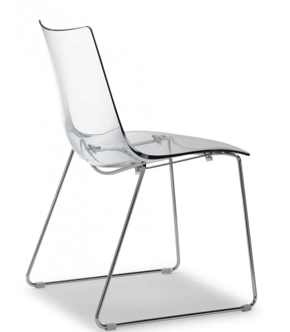 Sedia Zebra Antishock Di Scab, Con Scocca In Policarbonato E Gambe A Slitta In Acciaio Cromato.