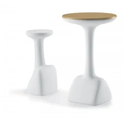 Sgabello Armillaria Di Plust, Realizzato Interamente In Italia In Polietilene.