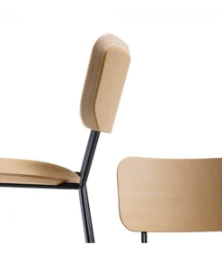 Sgabello Disponibile In Legno Ed Imbottito