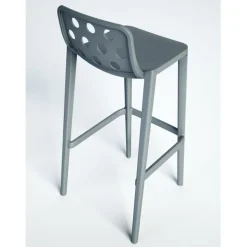 Sgabello Fisso Isidoro Versatile E Brillante