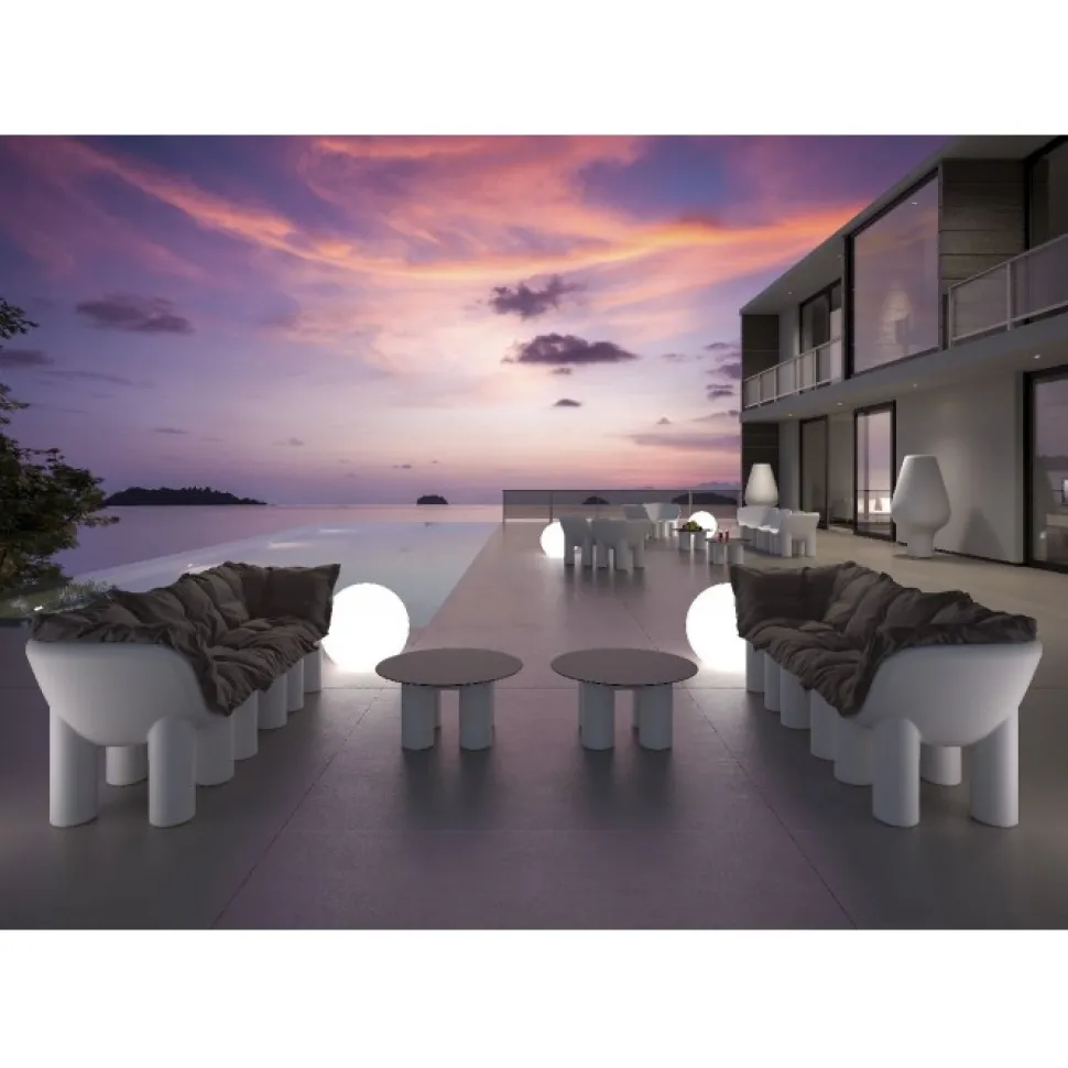 Tavolino Atene Di Plust, In Polietilene Per Indoor E Outdoor, Realizzato In Italia.