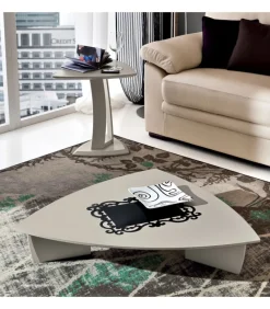 Tavolino Emma Di "La Primavera".